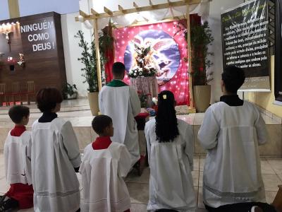 Comunidade do Bairro São Miguel celebra novena e prepara festa tradicional